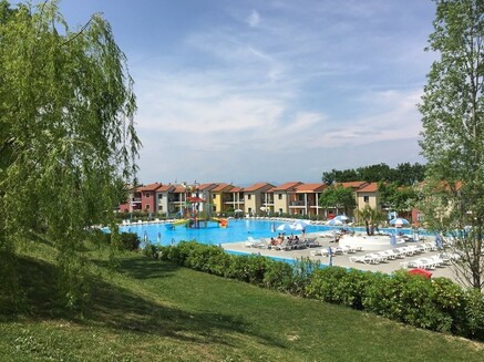 Belvedere-Village